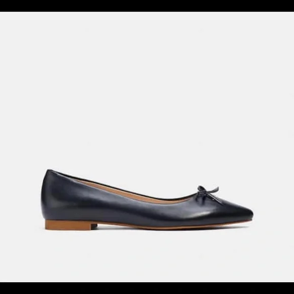 NWT BRAND NEW Coach flats - Picture 2 of 2
